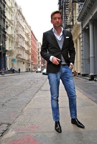 Grauen Pullover mit einem V-Ausschnitt kombinieren – 165 Herren Outfits