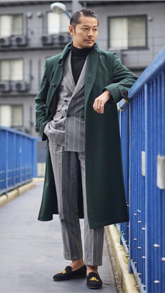 Graues vertikal gestreiftes Zweireiher-Sakko kombinieren – 24 Herren Outfits
