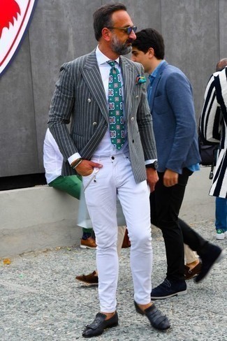 Graues vertikal gestreiftes Zweireiher-Sakko kombinieren – 24 Herren Outfits