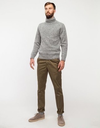 Grauen Wollrollkragenpullover kombinieren – 310 Herren Outfits