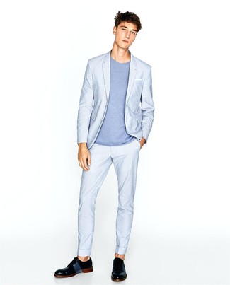 hellblauer Anzug von Marc Jacobs