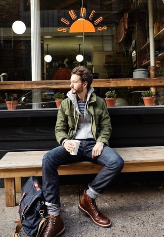 Wie Pullover mit einem Kapuze mit Freizeitstiefel zu kombinieren – 264 Herren Outfits