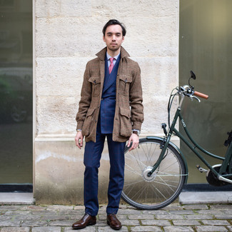 Fuchsia bedruckte Krawatte kombinieren – 21 Herren Outfits