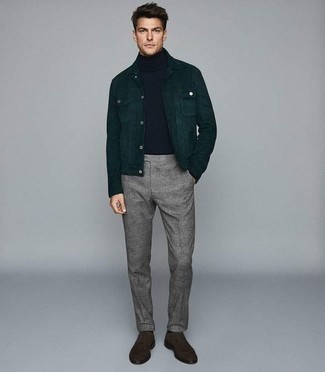 Welche Anzughosen mit brauner Oxford Schuhe zu tragen – 177 Herbst Herren Outfits: Kombinieren Sie eine dunkelgrüne Cord Jeansjacke mit einer Anzughose für einen für die Arbeit geeigneten Look. Fühlen Sie sich ideenreich? Komplettieren Sie Ihr Outfit mit braunen Oxford Schuhen. Ein insgesamt sehr stylisches Übergangs-Outfit.