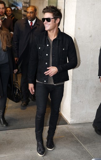 schwarze Jeansjacke von Givenchy