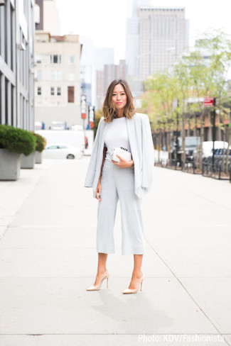 Hellblauer Blazer: Outfit-Ideen zum Kombinieren für Damen