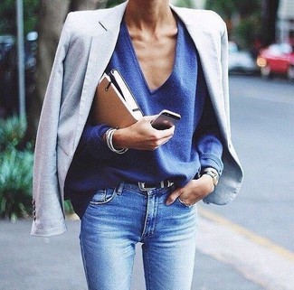 Hellblauer Blazer: Outfit-Ideen zum Kombinieren für Damen