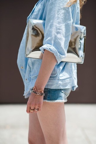 Hellblaue Bluse kombinieren für Damen