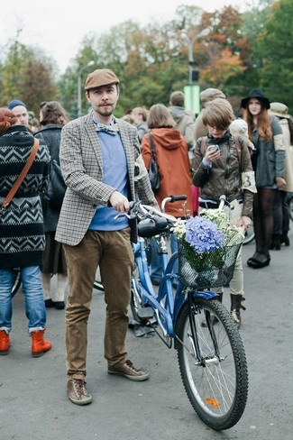 Hellblaue Fliege kombinieren – 5 Herren Outfits