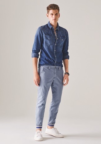 Hellblaue Chinohose kombinieren – 248 Herren Outfits