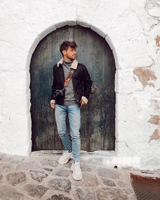 Welche Sportschuhe mit hellblauer Jeans zu tragen – 255 Herren Outfits
