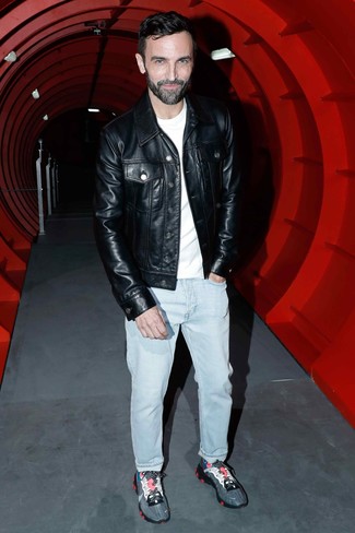 Welche Sportschuhe mit hellblauer Jeans zu tragen – 255 Herren Outfits