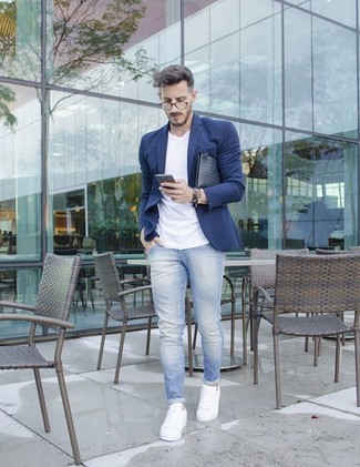 Hellblaue Jeans kombinieren – 2000+ Herren Outfits warm Wetter