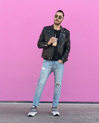 Hellblaue Jeans mit Destroyed-Effekten kombinieren – 634+ Herren Outfits warm Wetter