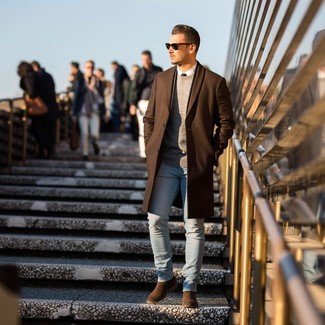 Welche Businesshemden mit hellblauer enger Jeans zu tragen – 21 Herren Outfits