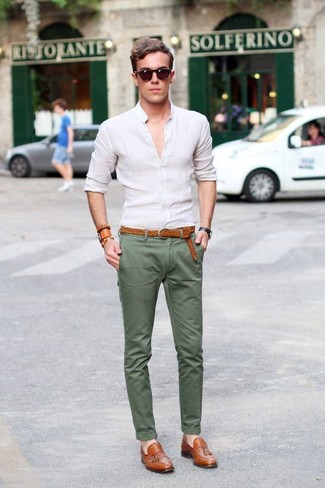 Wie Slipper mit Langarmhemdes zu kombinieren – 2000+ Herren Outfits
