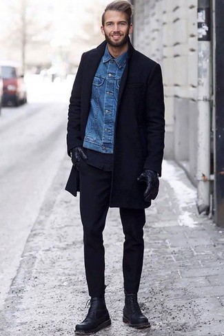 Lederhandschuhe kombinieren – 500+ Herren Outfits kalt Wetter: Ein schwarzer Mantel und Lederhandschuhe sind eine großartige Outfit-Formel für Ihre Sammlung. Fühlen Sie sich mutig? Wählen Sie eine schwarze Lederfreizeitstiefel.