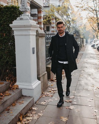 schwarzer Mantel von Calvin Klein
