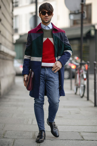 Welche enge Jeans mit hellblauen Businesshemdes zu tragen – 8 Smart-Casual Herbst Herren Outfits: Entscheiden Sie sich für ein hellblaues Businesshemd und enge Jeans für ein Alltagsoutfit, das Charakter und Persönlichkeit ausstrahlt. Fühlen Sie sich ideenreich? Ergänzen Sie Ihr Outfit mit schwarzen Doppelmonks aus Leder. Dieses Outfit eignet sich perfekt für die Übergangszeit.