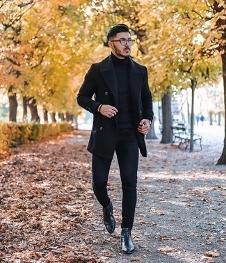 30 Jährige: Wie schwarze Jeans mit schwarzen Rollkragenpullovers zu kombinieren – 141 Herren Outfits: Kombinieren Sie einen schwarzen Rollkragenpullover mit schwarzen Jeans für ein großartiges Wochenend-Outfit. Fühlen Sie sich ideenreich? Komplettieren Sie Ihr Outfit mit schwarzen Chelsea Boots aus Leder.