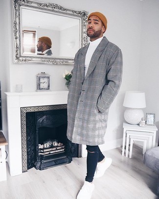 grauer Mantel mit Schottenmuster von Calvin Klein 205W39nyc