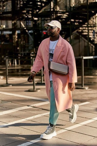 rosa Mantel von Gucci