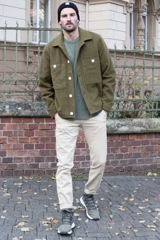 Mintgrünes T-shirt kombinieren – 45 Frühling Herren Outfits