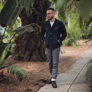 30 Jährige: Mintgrünes T-shirt kombinieren – 24 Frühling Herren Outfits