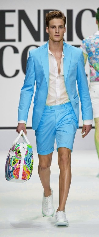 Mehrfarbige Ledertaschen kombinieren – 10 Herren Outfits warm Wetter