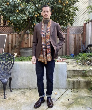 Mehrfarbigen bedruckten Seideschal kombinieren – 23 Herren Outfits