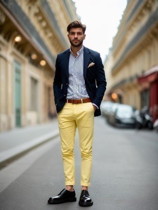 Senf Chinohose kombinieren – 196 Herren Outfits