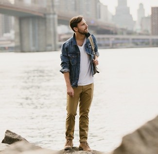 Senf Chinohose kombinieren – 196 Herren Outfits