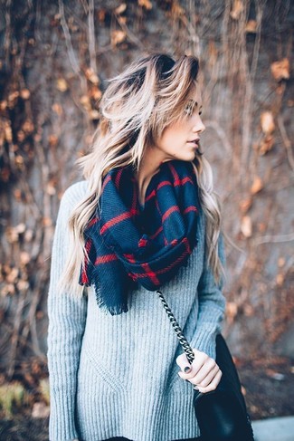 Dunkelblauen und grünen Schal mit Schottenmuster kombinieren – 22 Damen Outfits