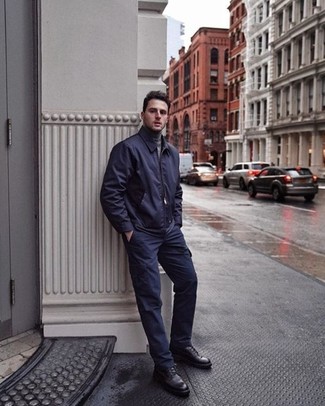Welche Freizeitstiefel mit dunkelblauer Bomberjacke zu tragen – 41 Herren Outfits