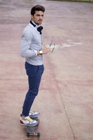 Welche Businesshemden mit dunkelblauer Chinohose zu tragen – 569+ Herren Outfits