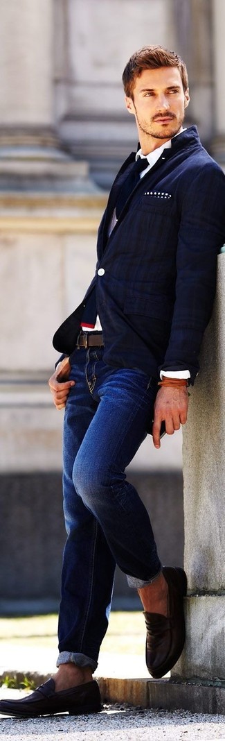 Welche Slipper mit dunkelblauer Jeans zu tragen – 1125+ Herren Outfits