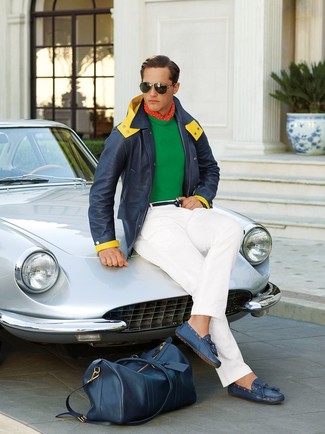 Dunkelblaue Leder Reisetasche kombinieren – 20 Herren Outfits