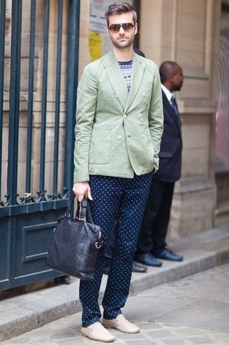 Dunkelblaue Leder Umhängetasche kombinieren – 21 Herren Outfits