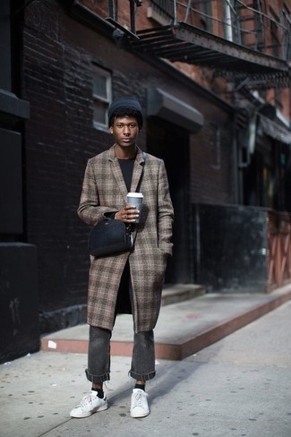 Dunkelblaue Leder Umhängetasche kombinieren – 21 Herren Outfits