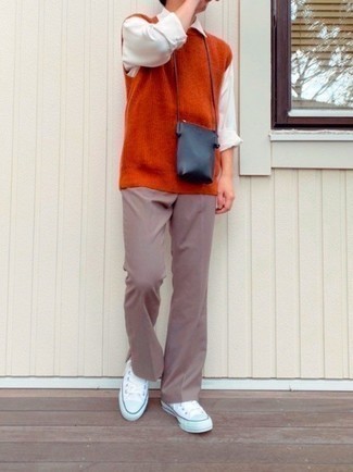 Dunkelblaue Leder Umhängetasche kombinieren – 21 Herren Outfits