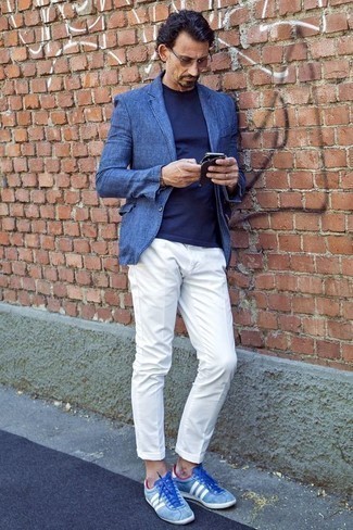 Dunkelblaue Leinen Jacke kombinieren – 61 Sommer Herren Outfits