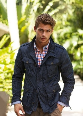 Dunkelblaue Militärjacke kombinieren – 37 Herren Outfits
