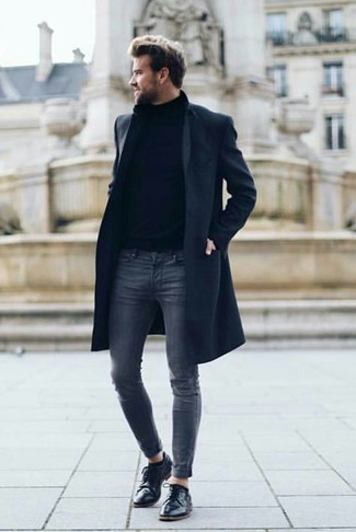 Welche enge Jeans mit dunkelblauen Mantels zu tragen – 67 Herren Outfits