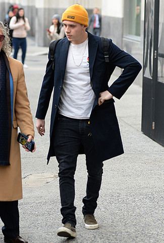 Welche enge Jeans mit dunkelblauen Mantels zu tragen – 67 Herren Outfits