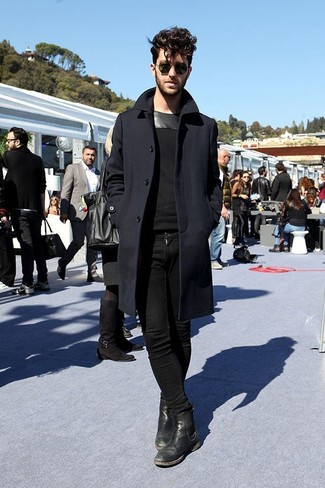 Welche enge Jeans mit dunkelblauen Mantels zu tragen – 67 Herren Outfits