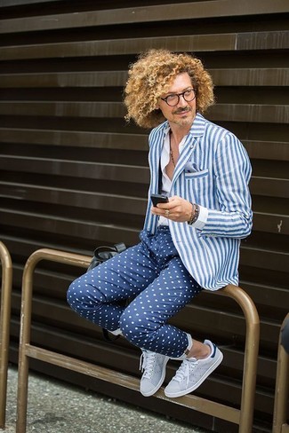 Dunkelblaue gepunktete Hose kombinieren – 20 Herren Outfits
