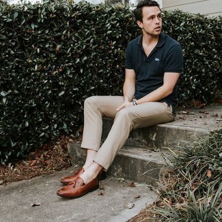 Welche Slipper mit Quasten mit dunkelblauen Polohemdes zu tragen – 69 Herren Outfits