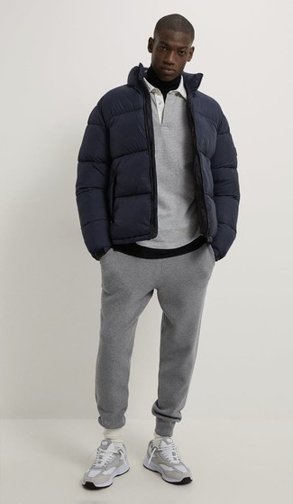 Dunkelblaue Daunenjacke kombinieren – 149 Herren Outfits
