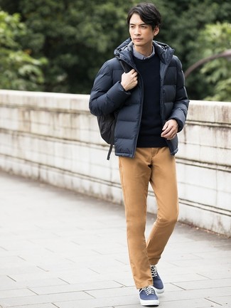 Dunkelblaue Daunenjacke kombinieren – 149 Herren Outfits