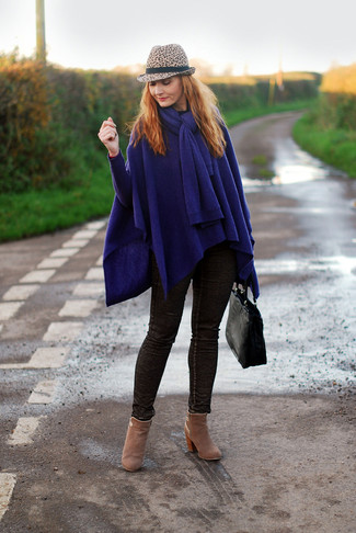 Dunkelblauen Schal kombinieren – 103 Damen Outfits